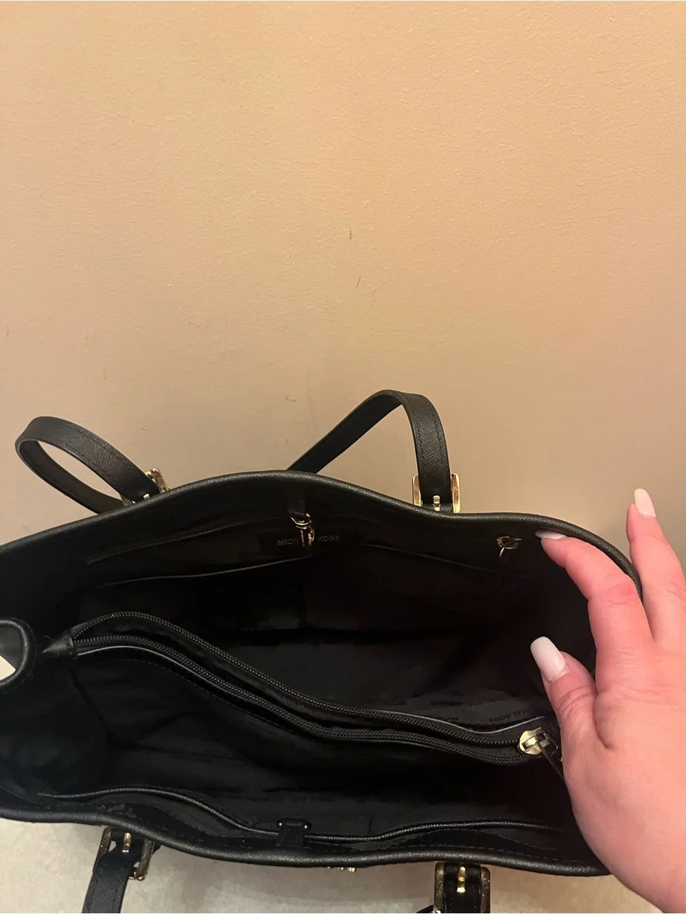 Michael Kors tote